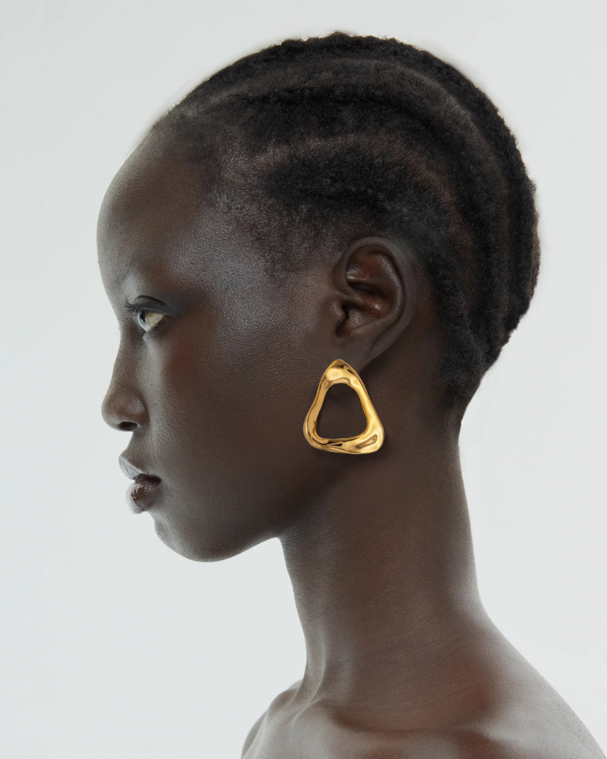 Daimon Earrings