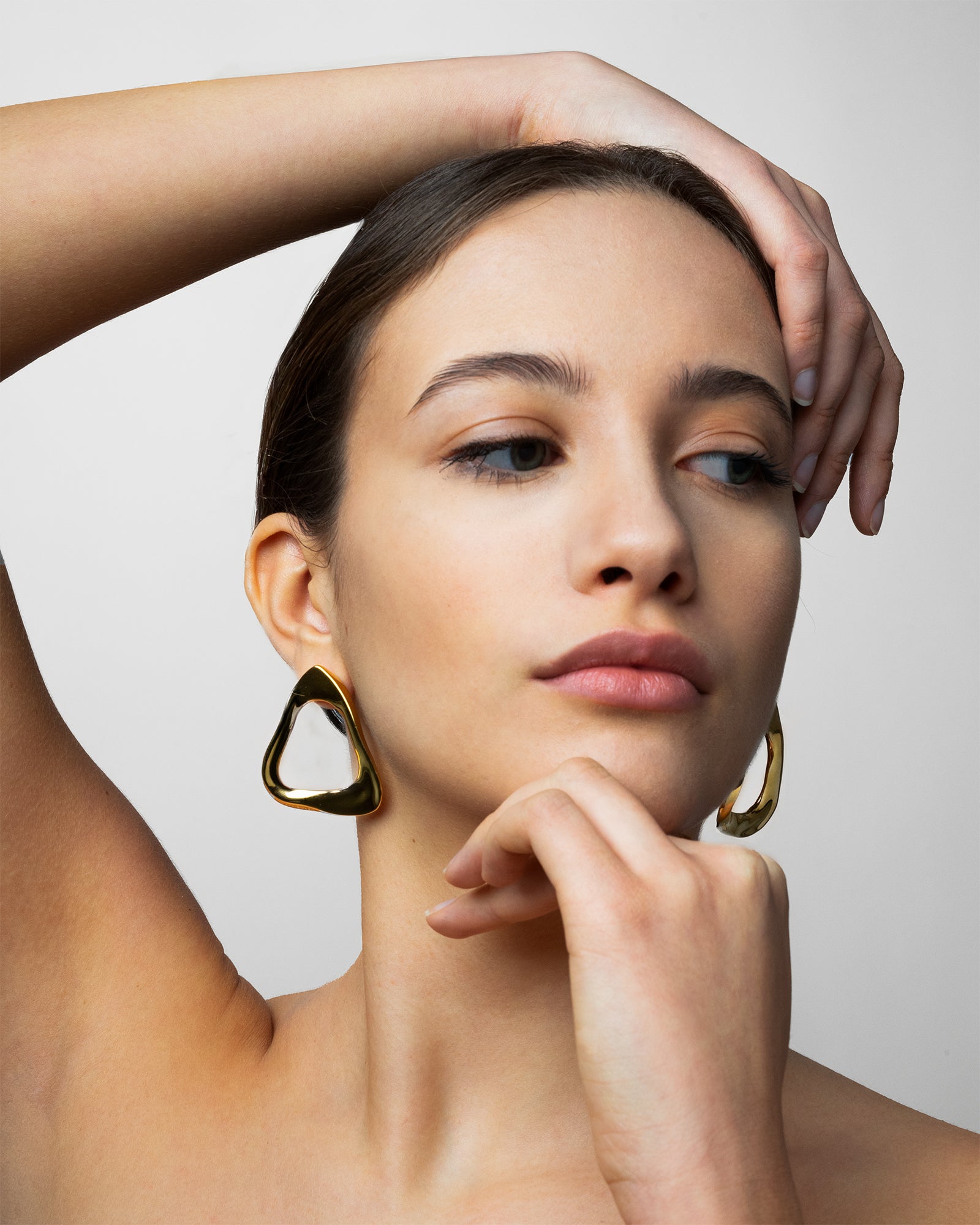 Daimon Earrings